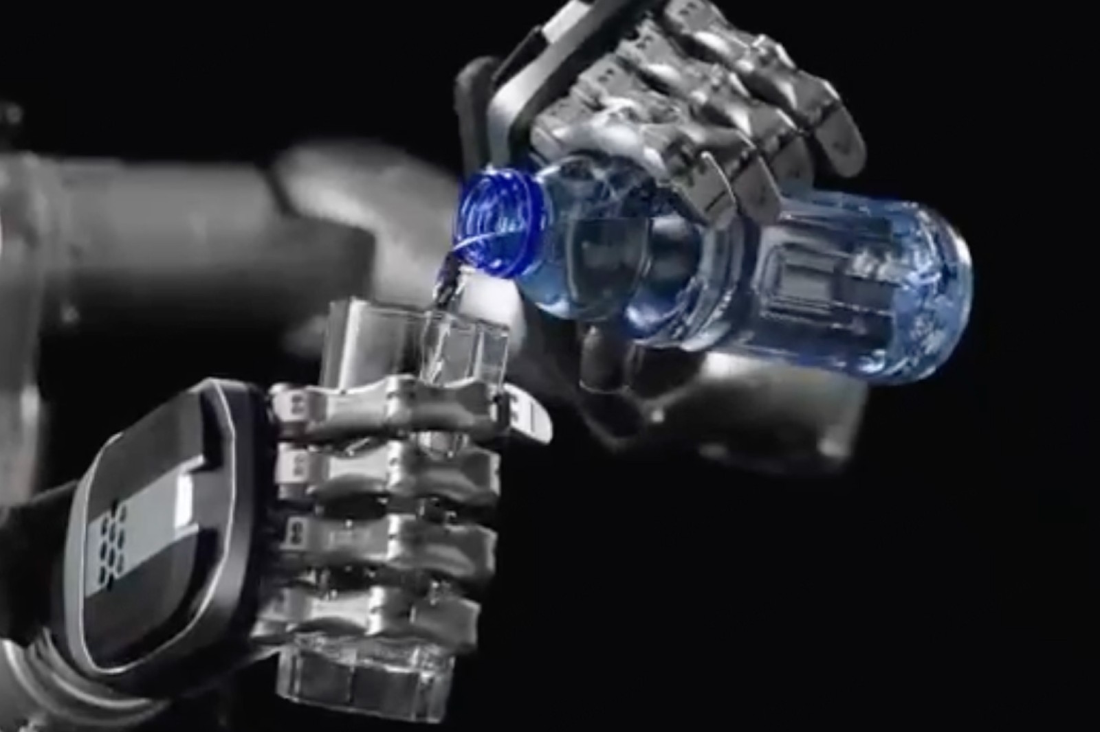 系列解读 | 7790必发灵巧手家族亮相：高自由度的创新突破