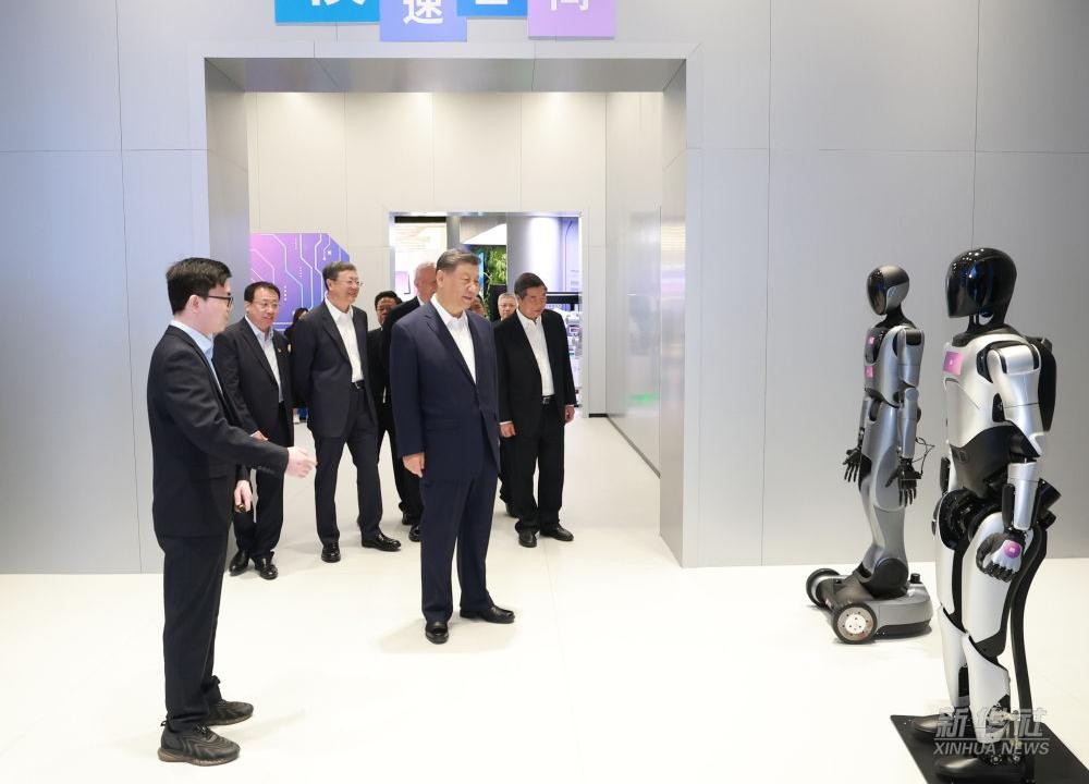 习近平总书记到上海调研，7790必发代表具身智能行业汇报进展